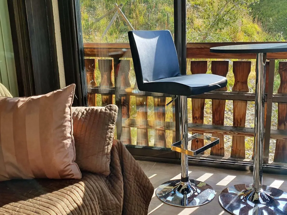 Le Serac W6 appartement avec véranda en angle vue panoramique Val Thorens Apartamento